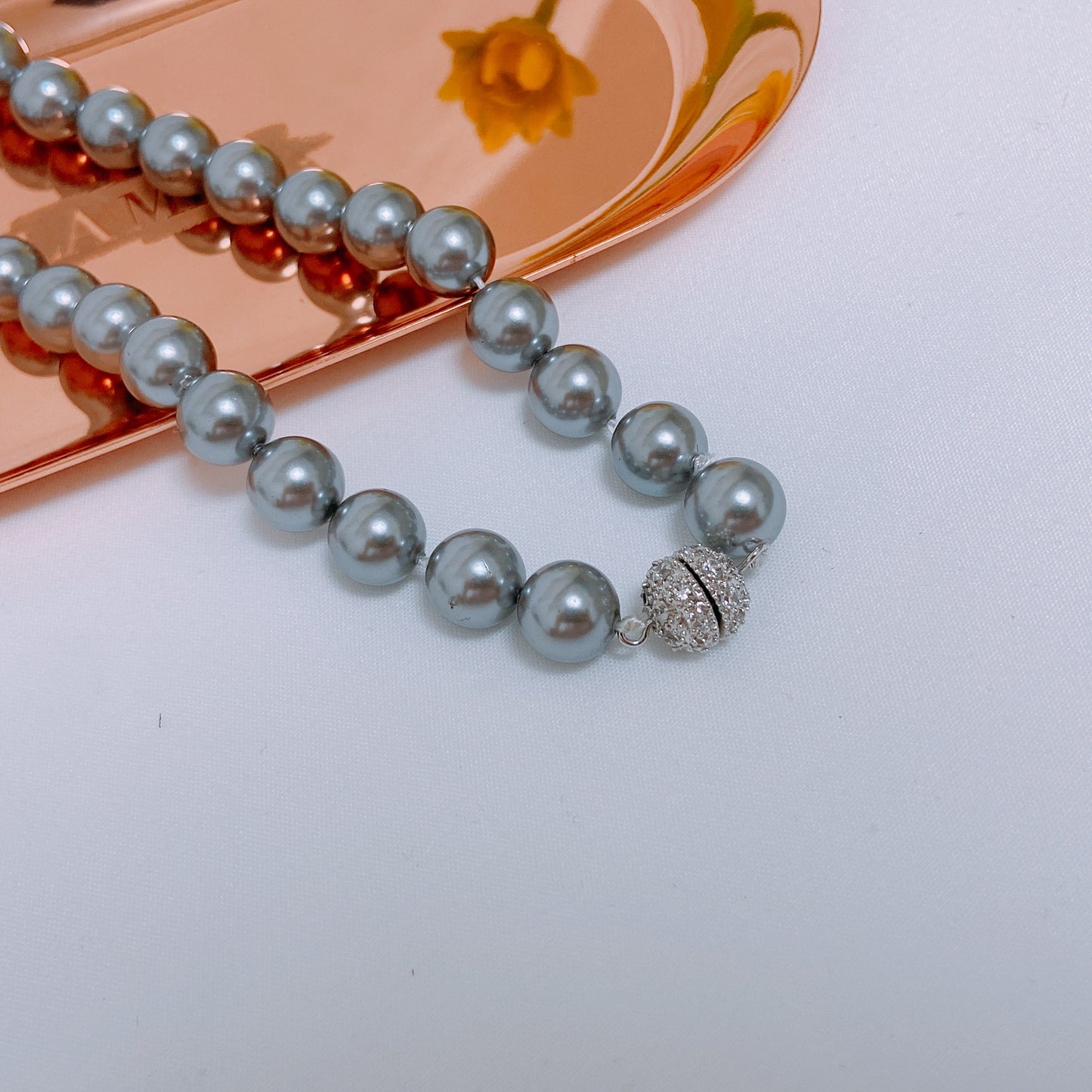 BMN60291 - Shell Pearl Necklace - Statement Necklace