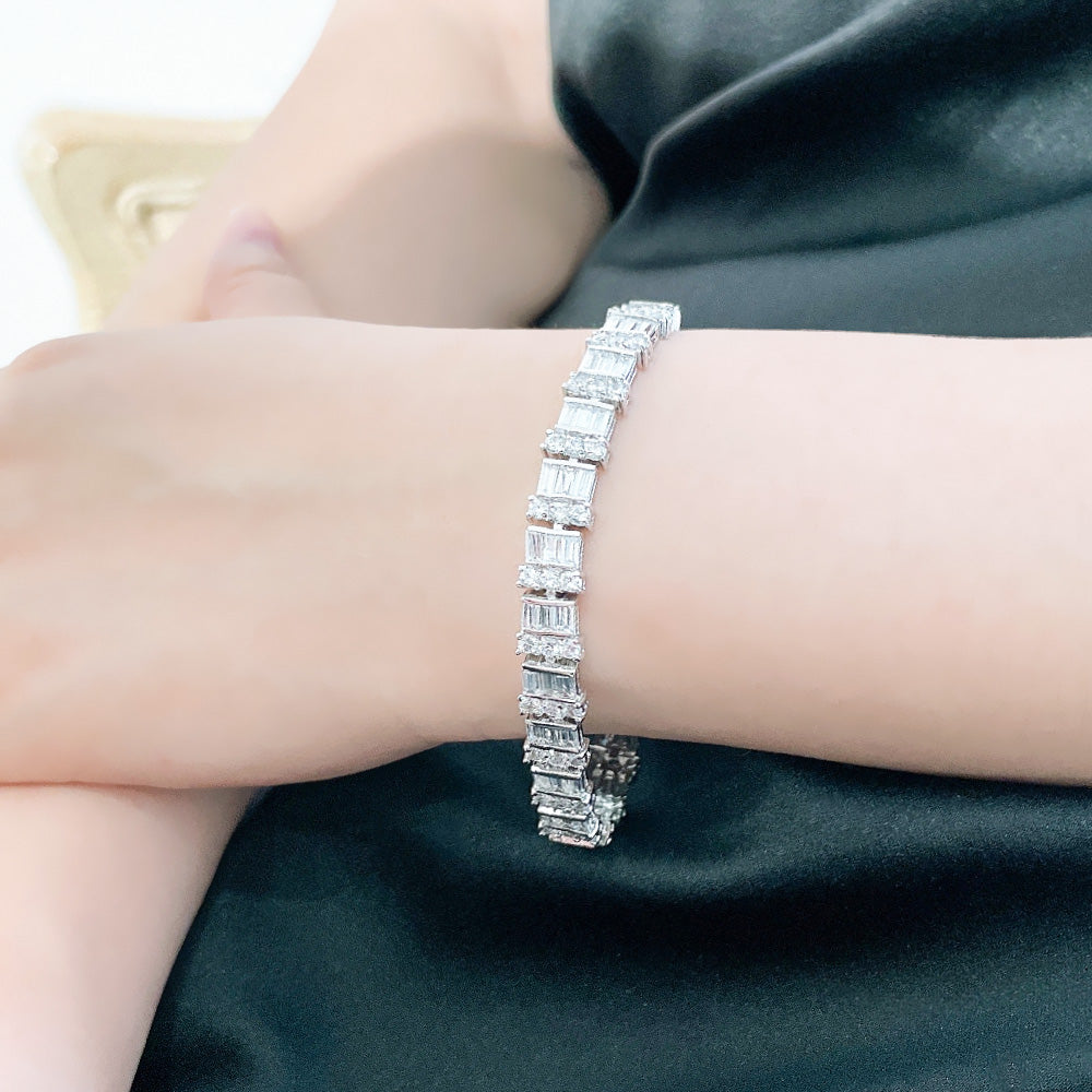 BMB60120 - Round And Cubic Cz Bracelet - Bracelet