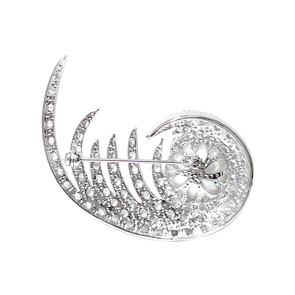 BMC60235 - Moon Pearl - Brooch