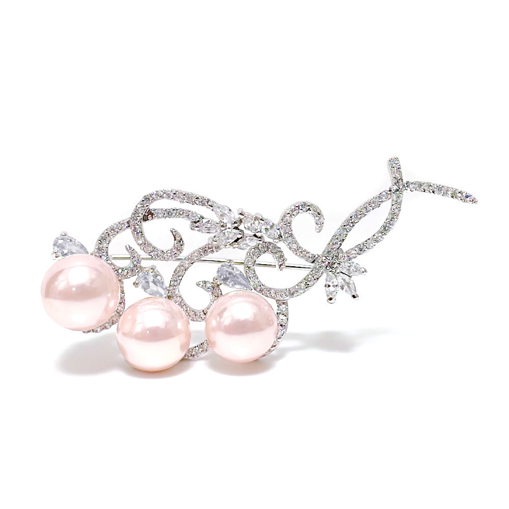 BMC80062 - Honey Peach Shell Pearl Cz - Brooch