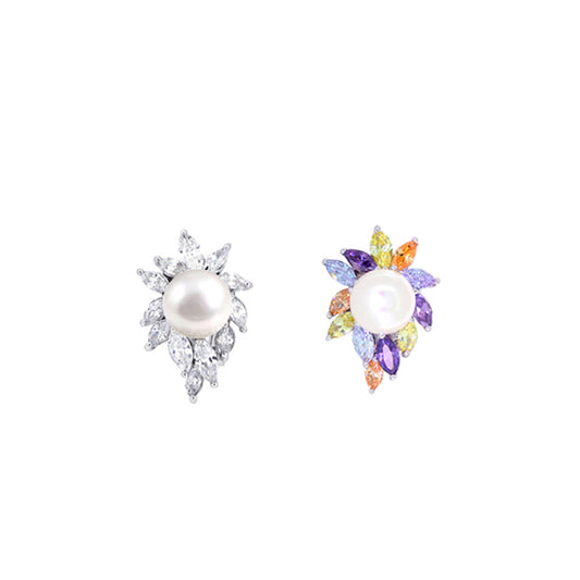 BME80630 - Leaf White Shell Pearl Stud Earrings - Stud Earrings