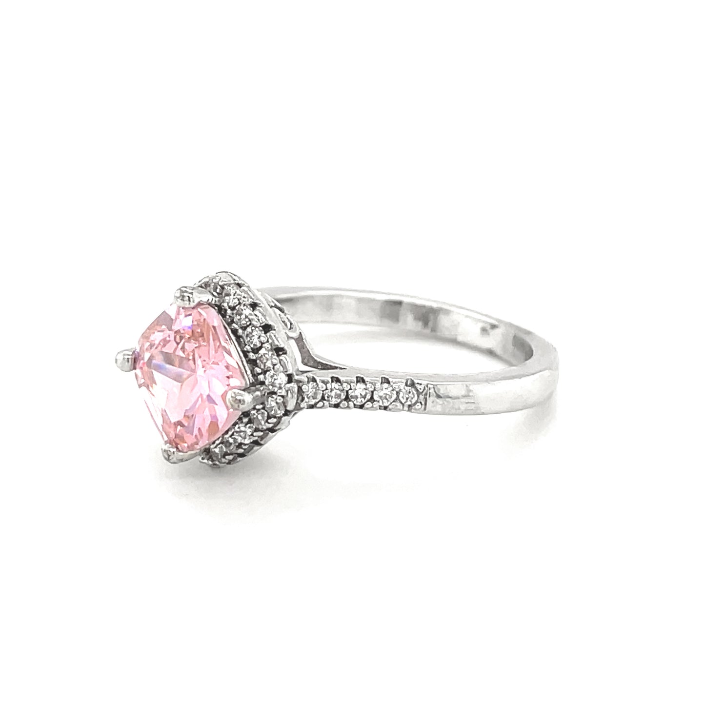 BMR84272PK - Round Cut Halo - Engagemet Ring