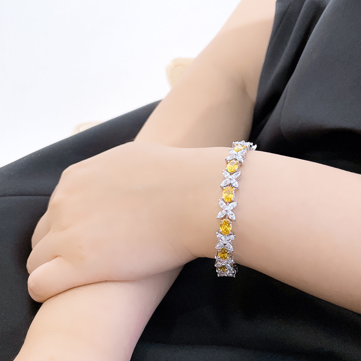 BMB5316 - Marquise CZ Tennis - Bracelet