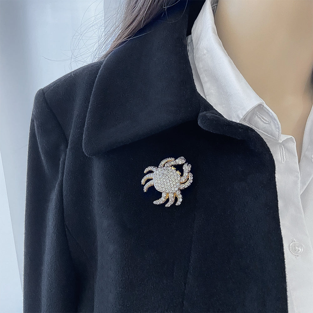 BMC60226 - Adorable Pave Crab - Brooch