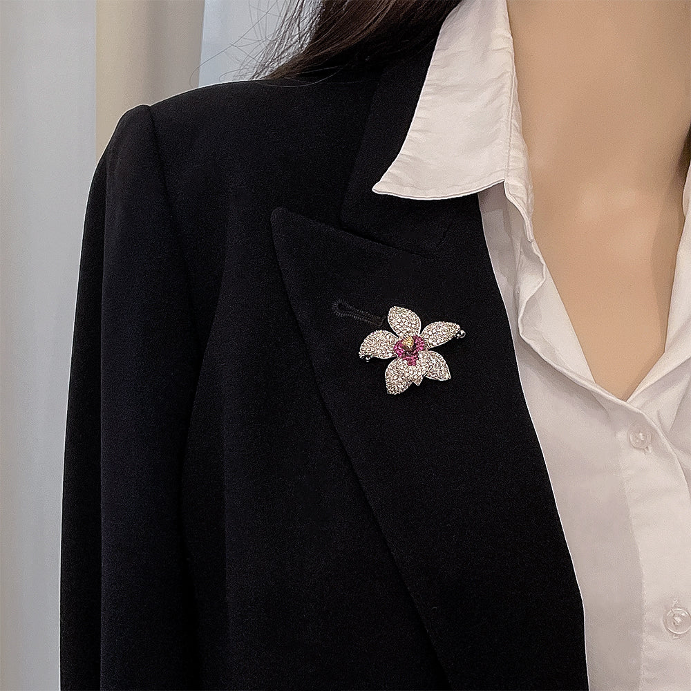 BMC80125 - Mix Color Petal - 2-in-1 Pendant Necklace Brooch